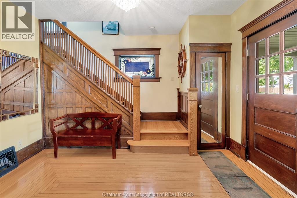 82 Robertson Avenue Property Photo 3