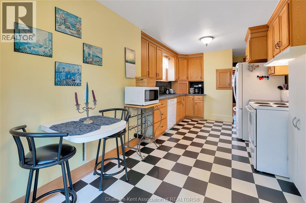 82 Robertson Avenue Property Photo 11
