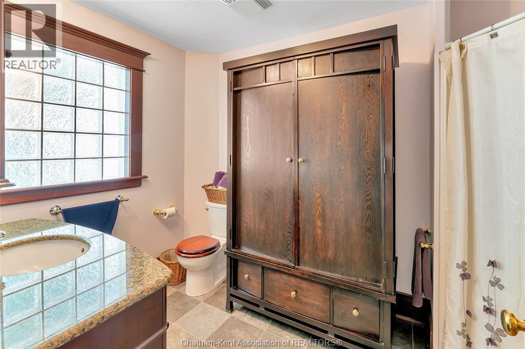 82 Robertson Avenue Property Photo 16