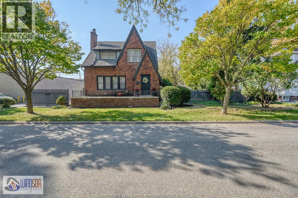 287 Prado Place Property Photo 1