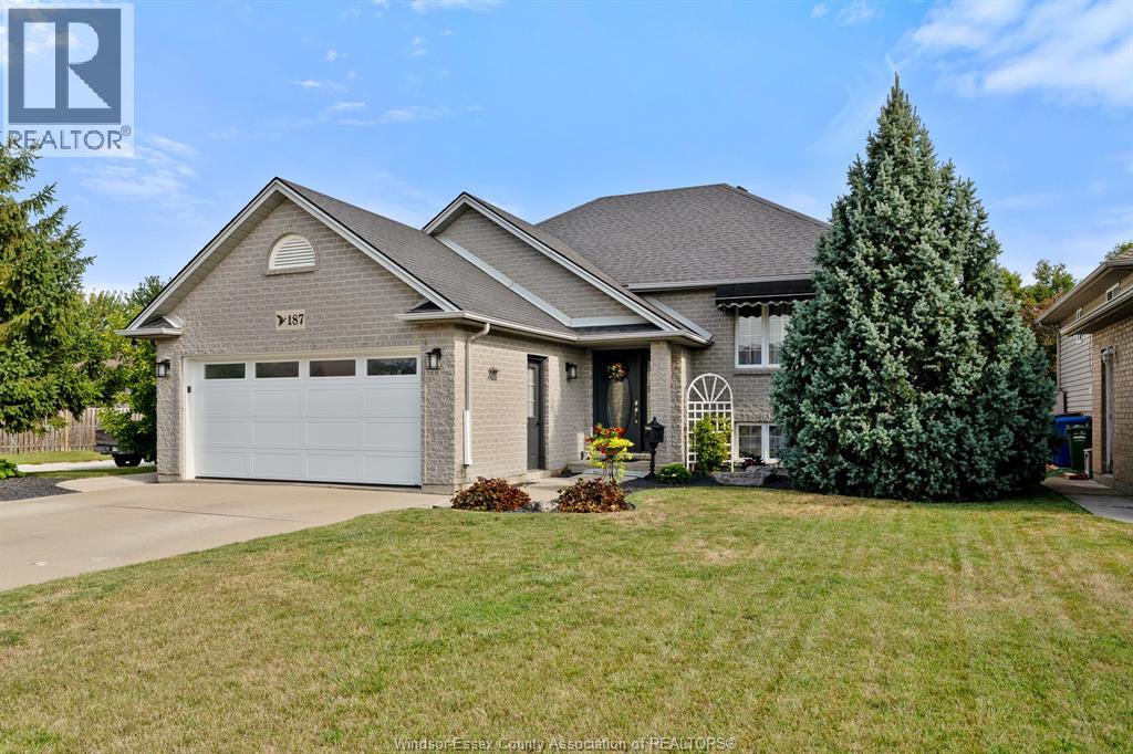187 Mousseau CRESCENT Property Photo 1