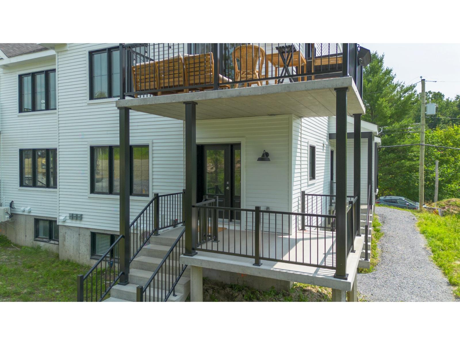 25 Ch. Dyer, #4 Property Photo 12