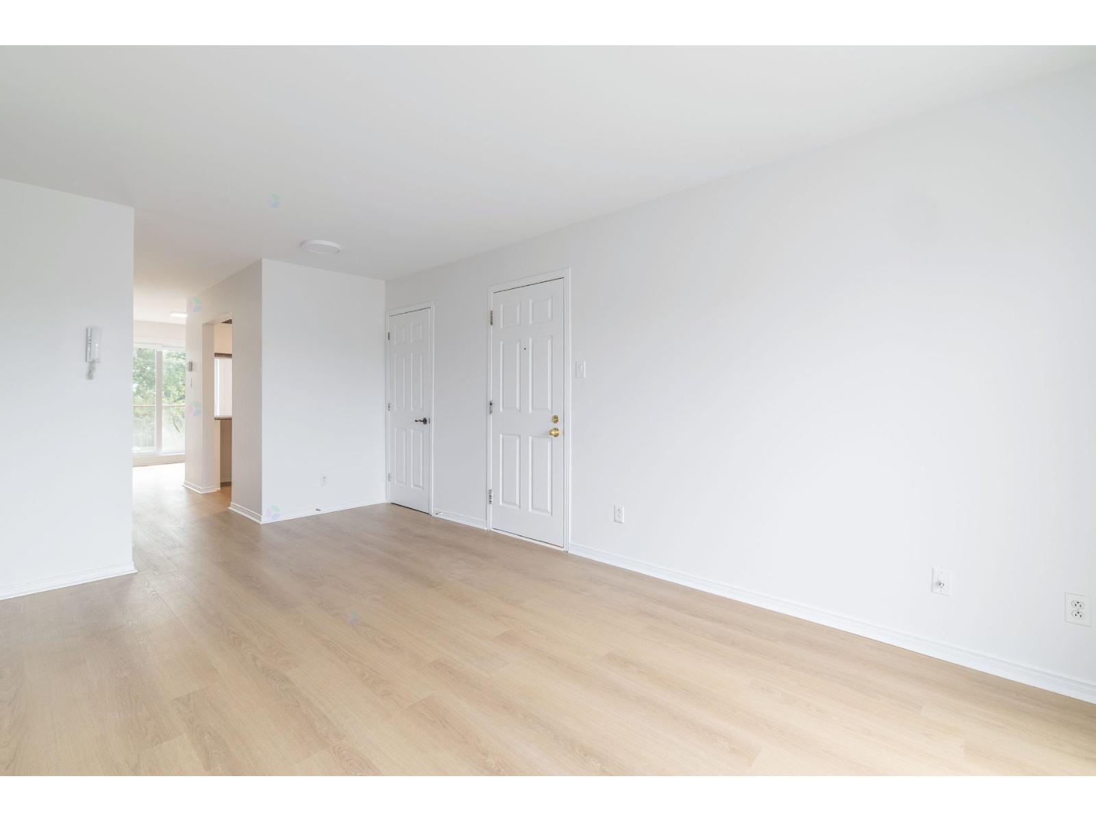 33 Rue Savaria, #5 Property Photo 20