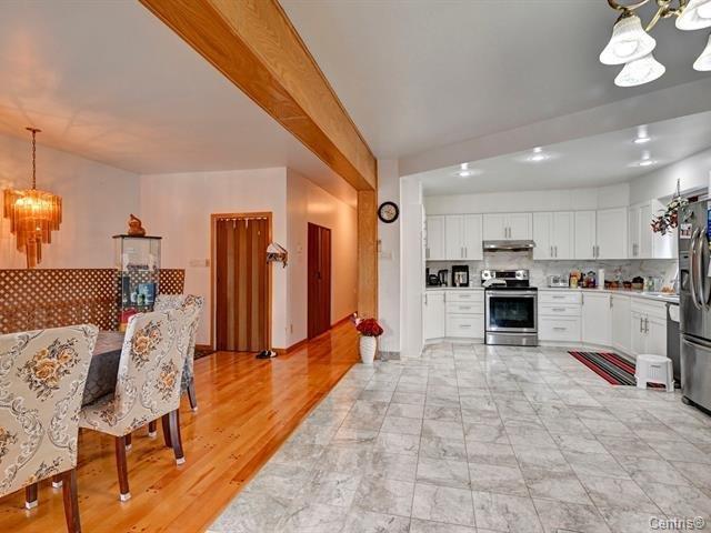 4247-4249 Rue St-Zotique E. Property Photo 1
