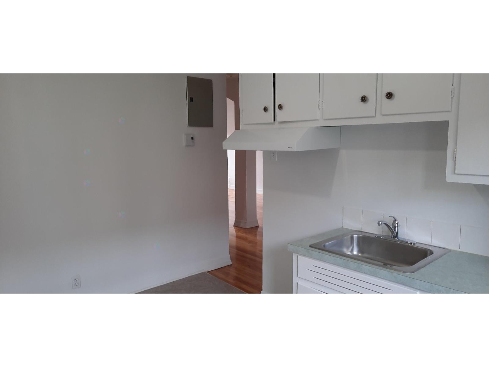 8645 Av. Stuart, #2 Property Photo 15