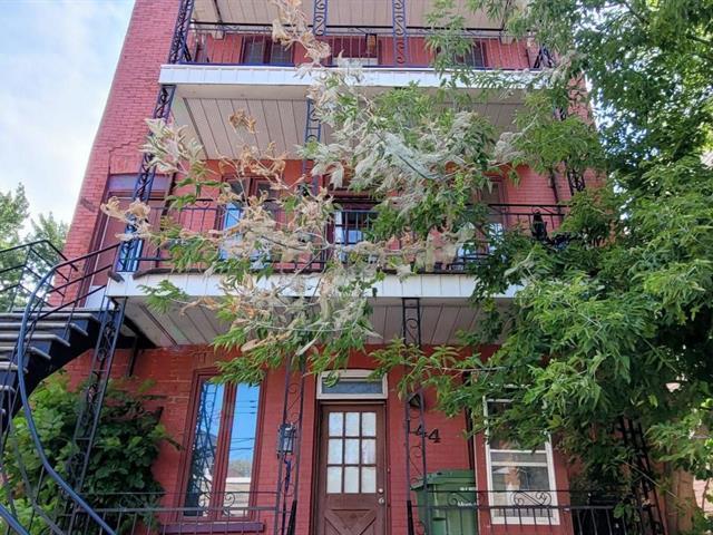 144-148 Av. Duranceau Property Photo 1
