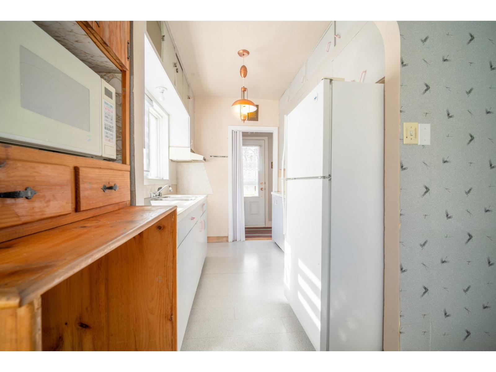 1335 120e Rue Property Photo 10