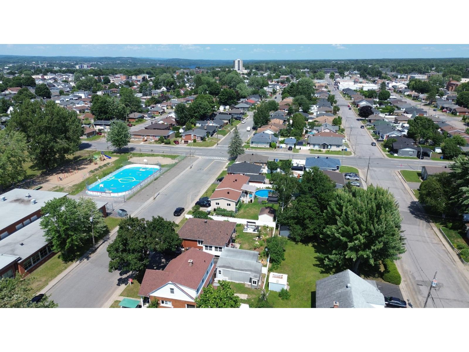 1335 120e Rue Property Photo 43