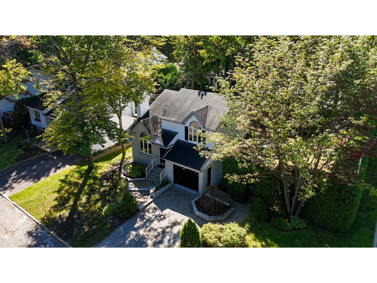 2 Rue De Batiscan Property Photo 1