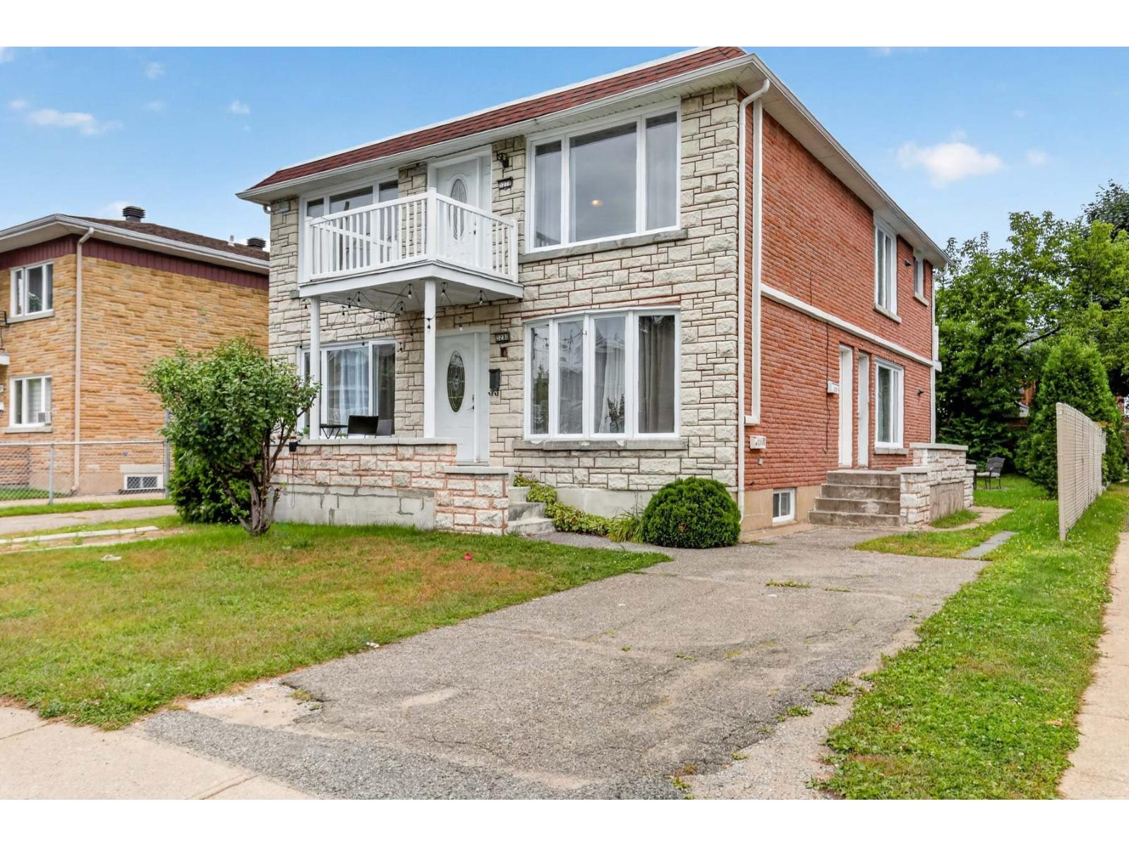 3278-3280 Rue René-Kimber Property Photo 1
