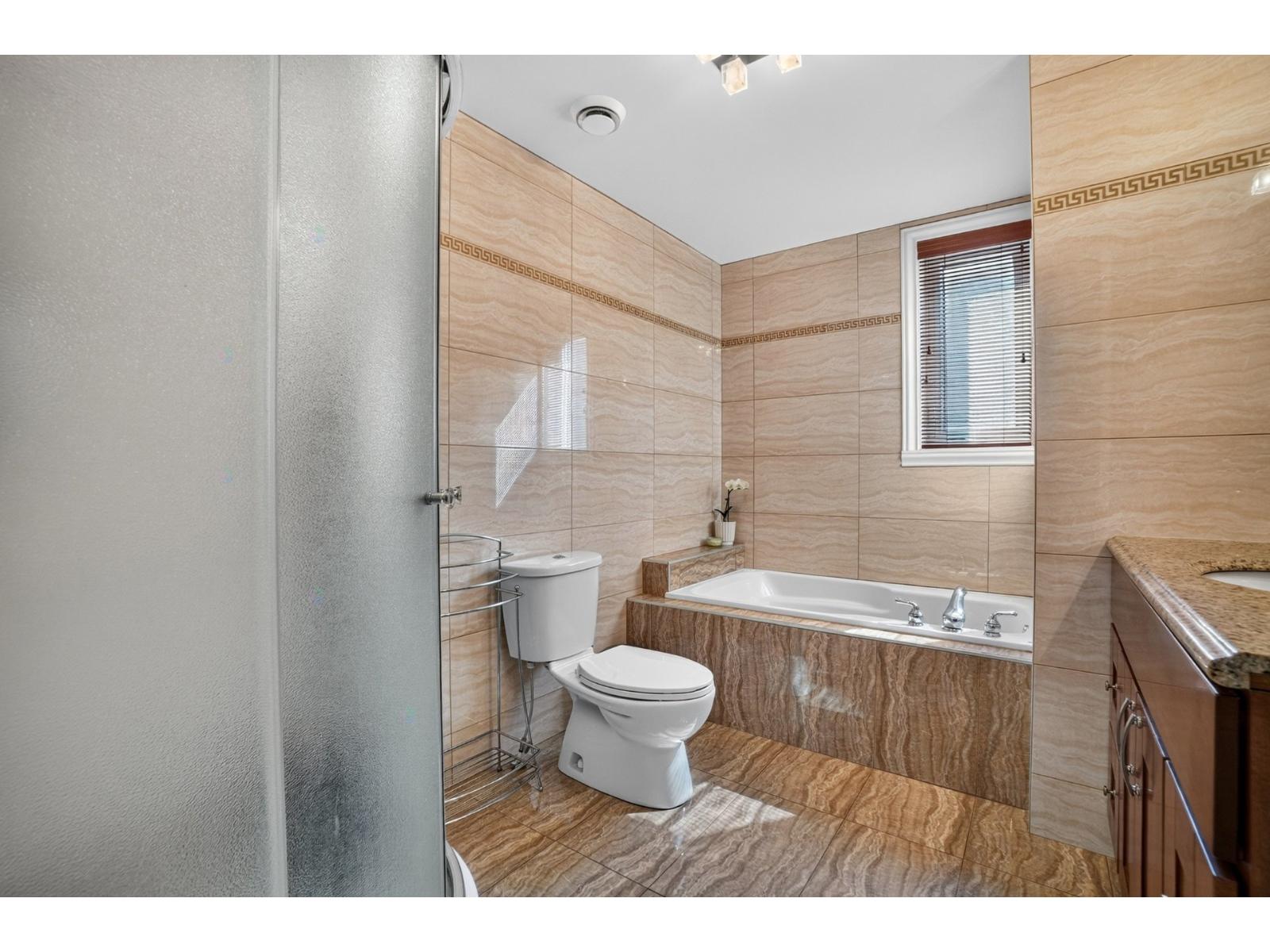 727 Rue Filiatrault, #201 Property Photo 9