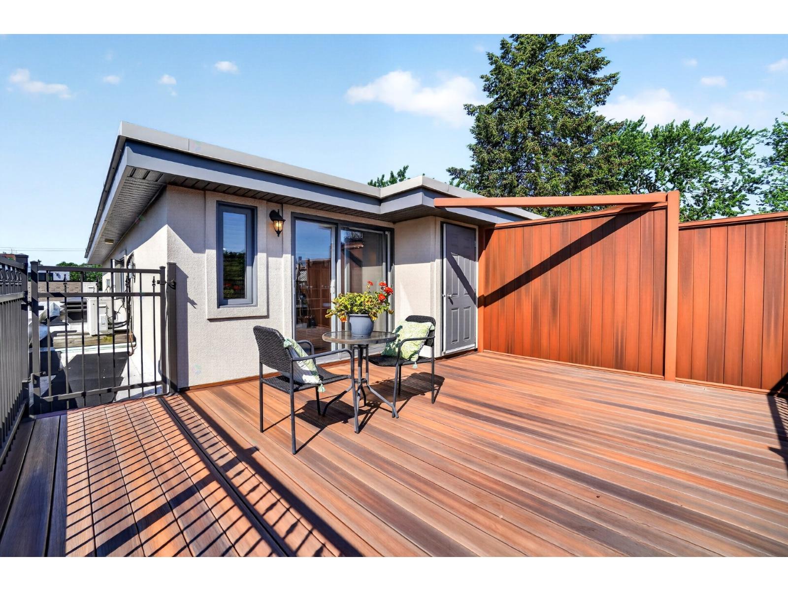 727 Rue Filiatrault, #201 Property Photo 14
