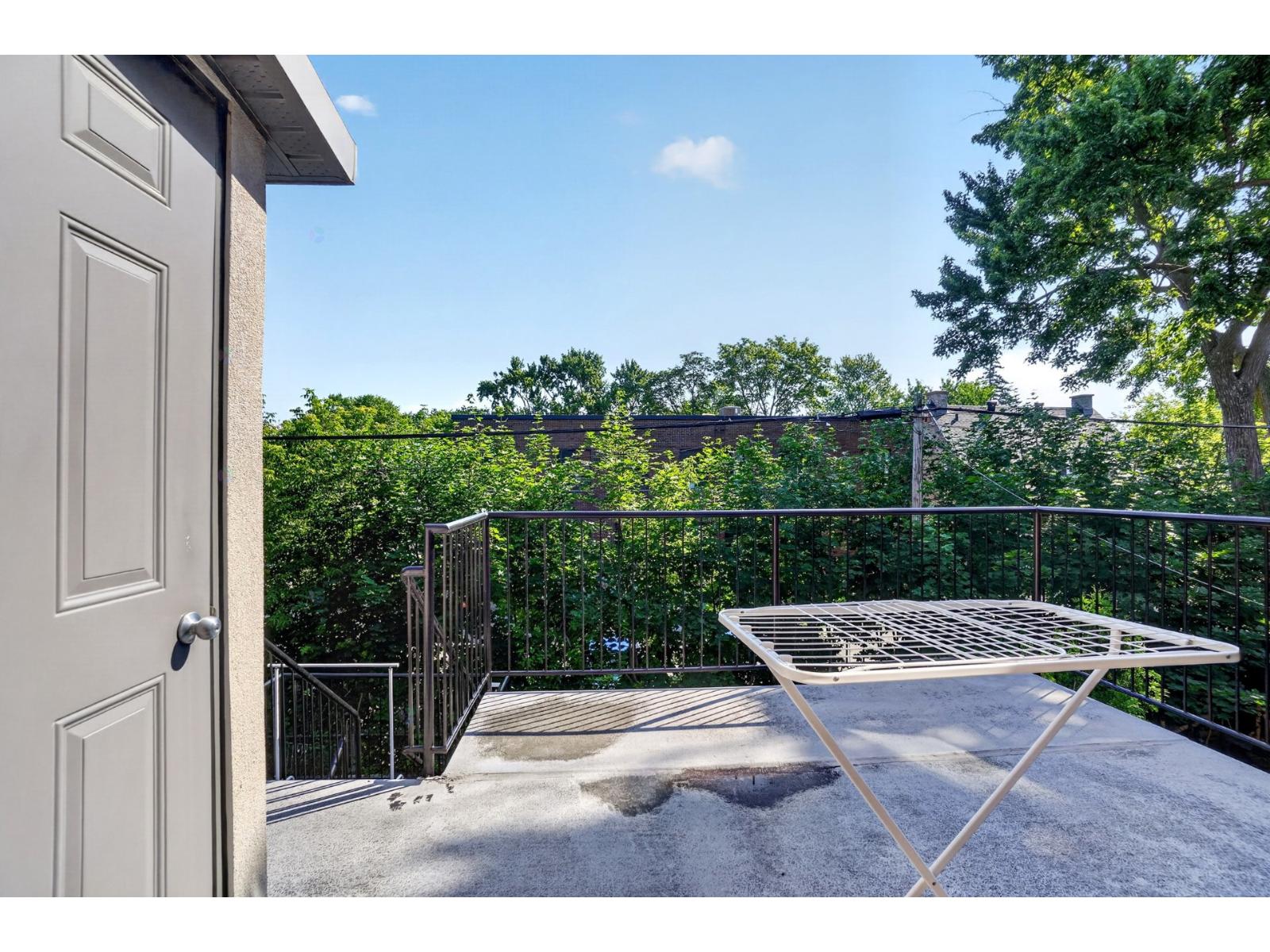 727 Rue Filiatrault, #201 Property Photo 17