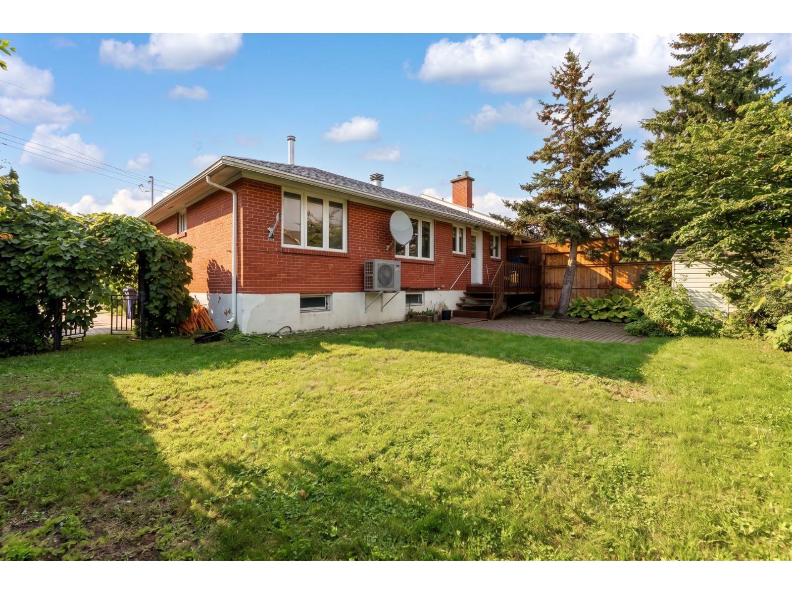 604 Av. Luck Property Photo 18