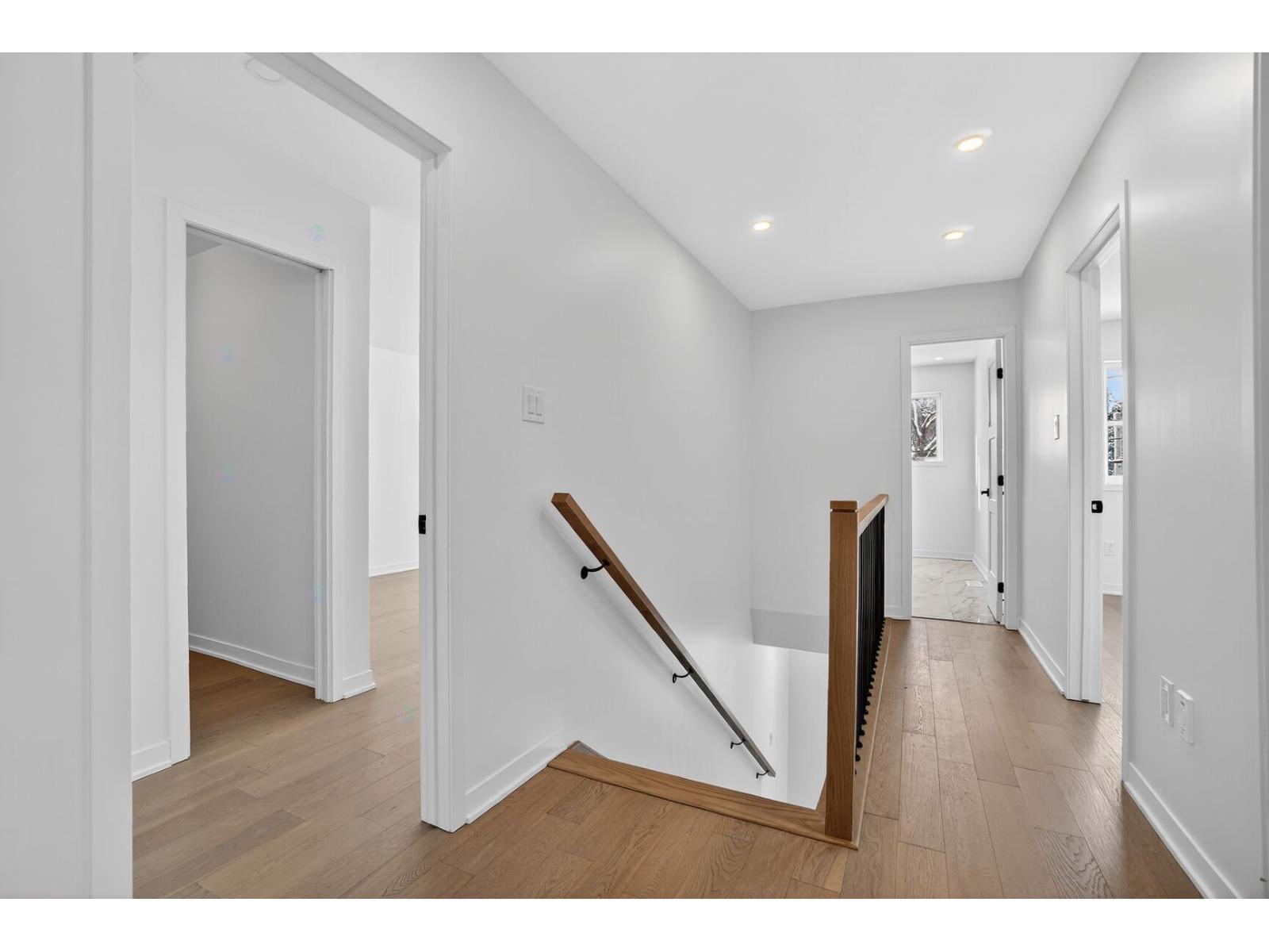 6175 59e Avenue Property Photo 17