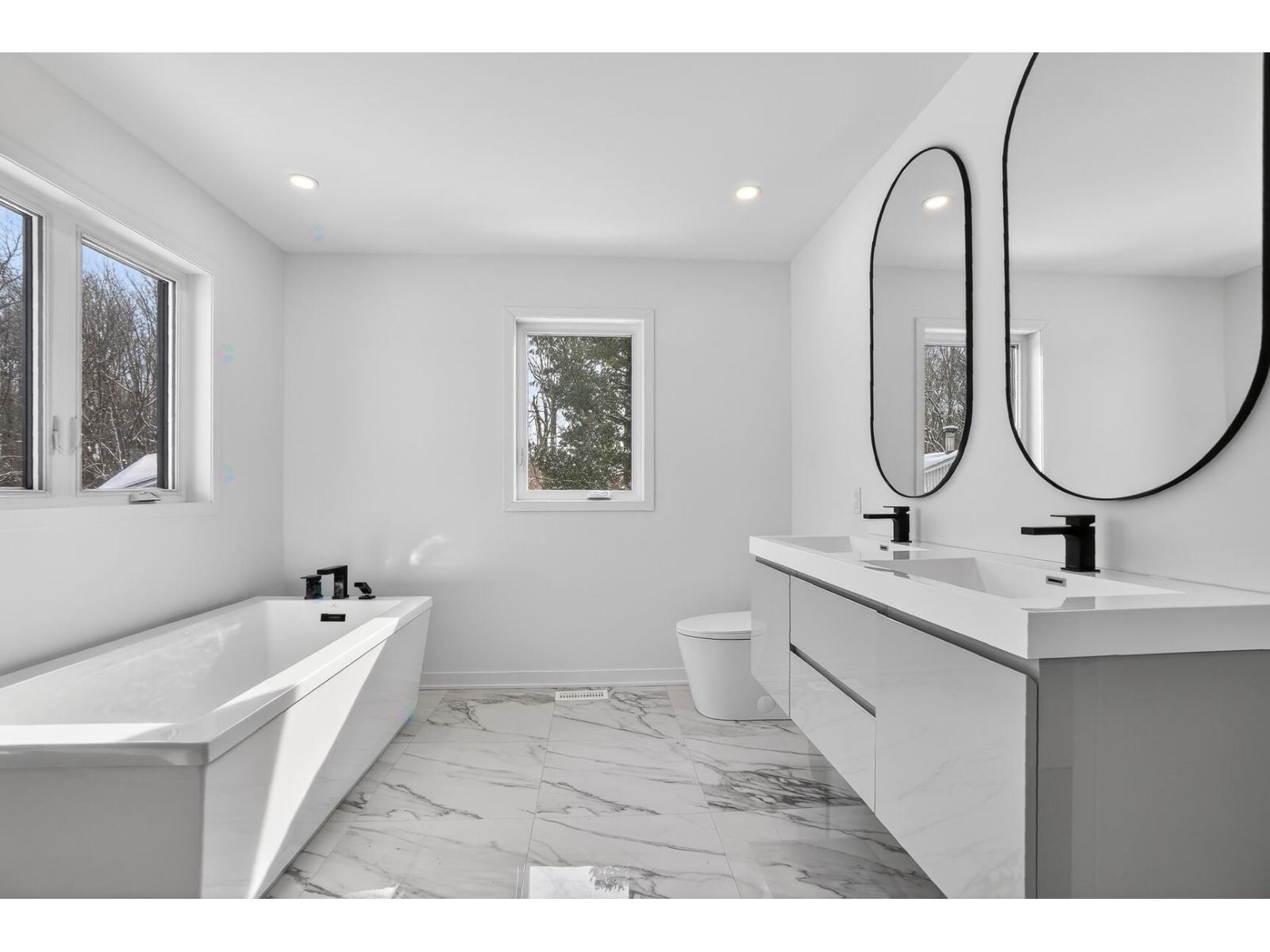 6175 59e Avenue Property Photo 22