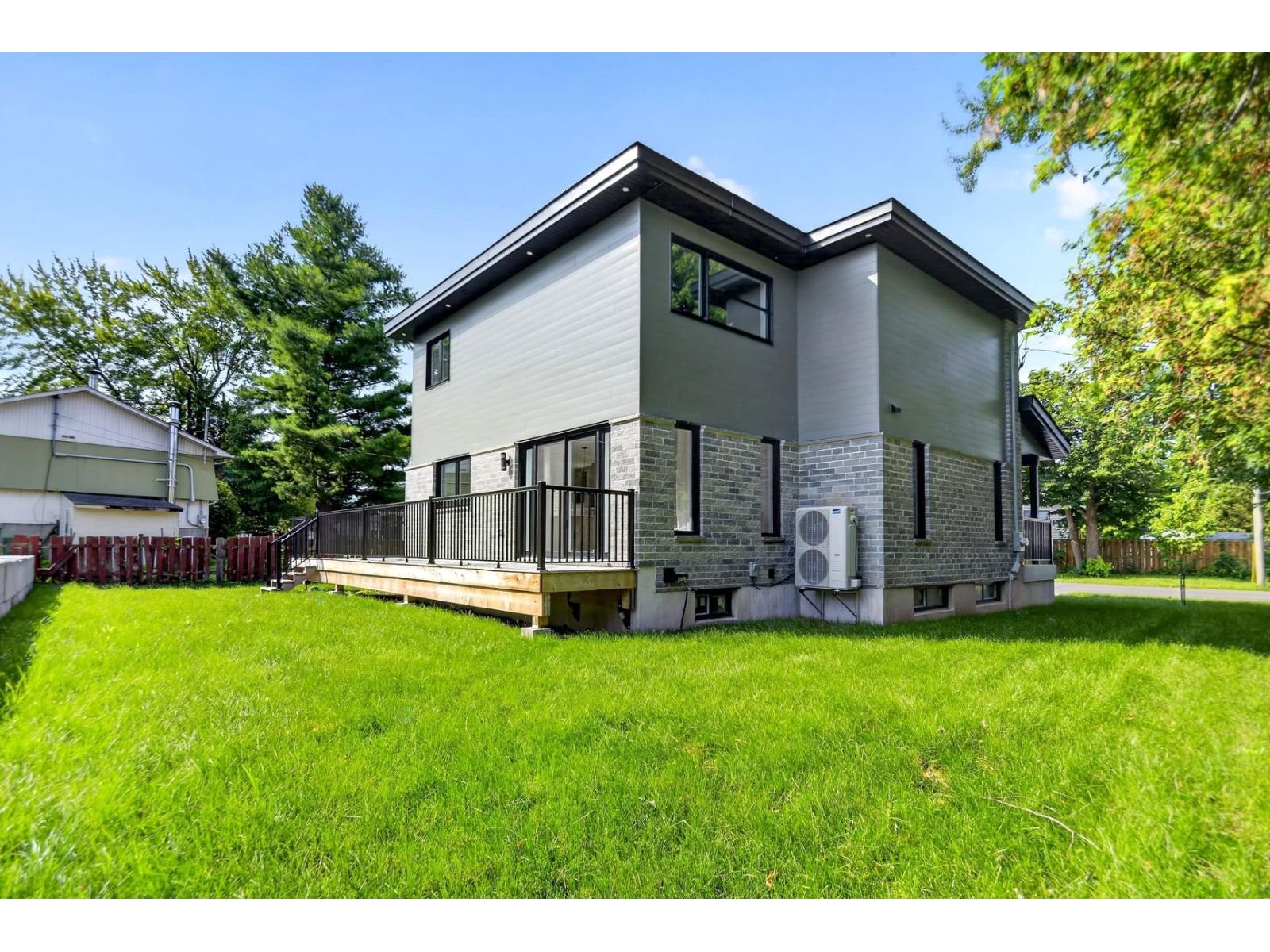 6175 59e Avenue Property Photo 31