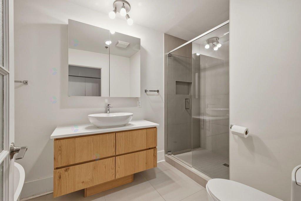4300 Rue St-ambroise, 123 Property Photo 12