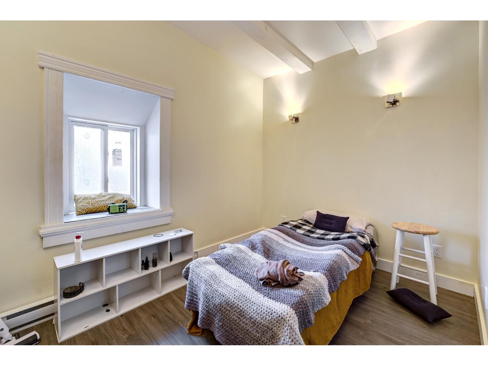 1001-1005 Rue Lambert-closse Property Photo 11
