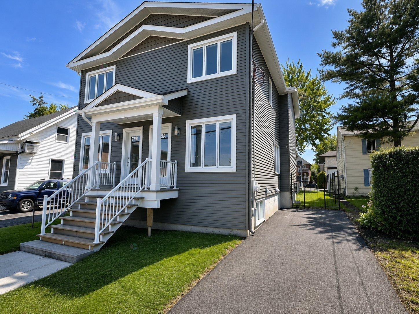 79 Rue D'youville, #b Property Photo 10