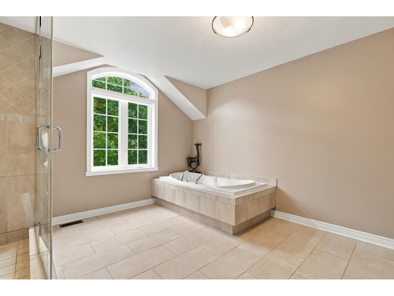 10 Rue De Clervaux Property Photo 30