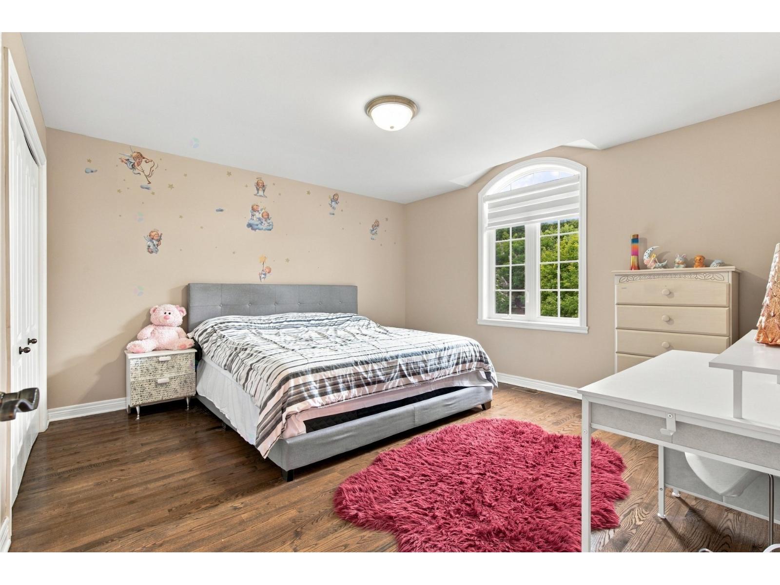 10 Rue De Clervaux Property Photo 38