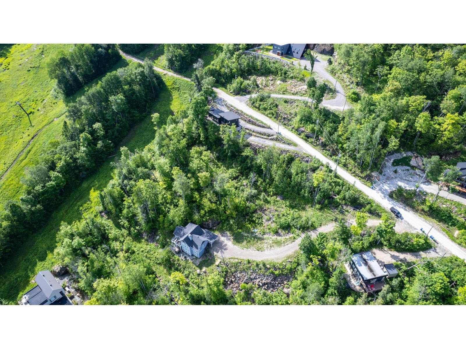 Ch. Du Radar Property Photo 13