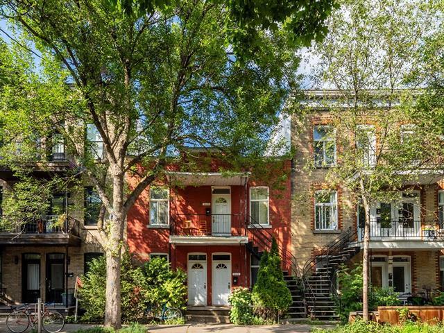 5315 Rue Chabot Property Photo 1
