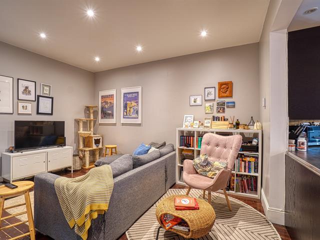 633-637 Rue Régina Property Photo 4
