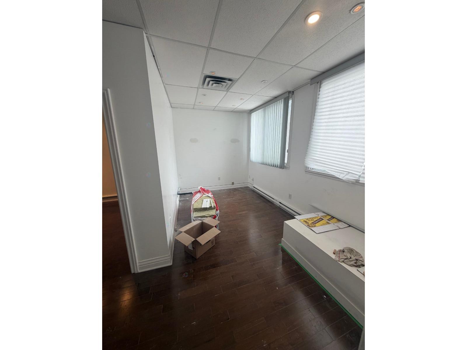 7708 Rue Édouard, #200 Property Photo 2