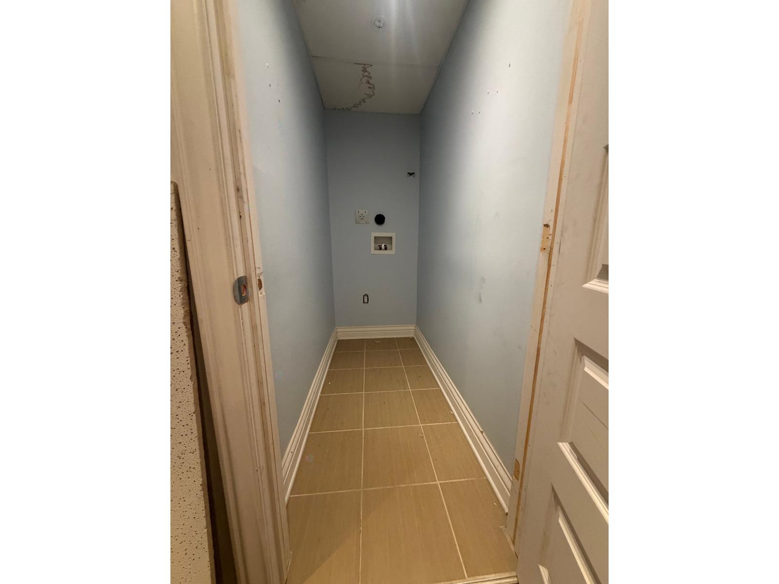 7708 Rue Édouard, #200 Property Photo 8