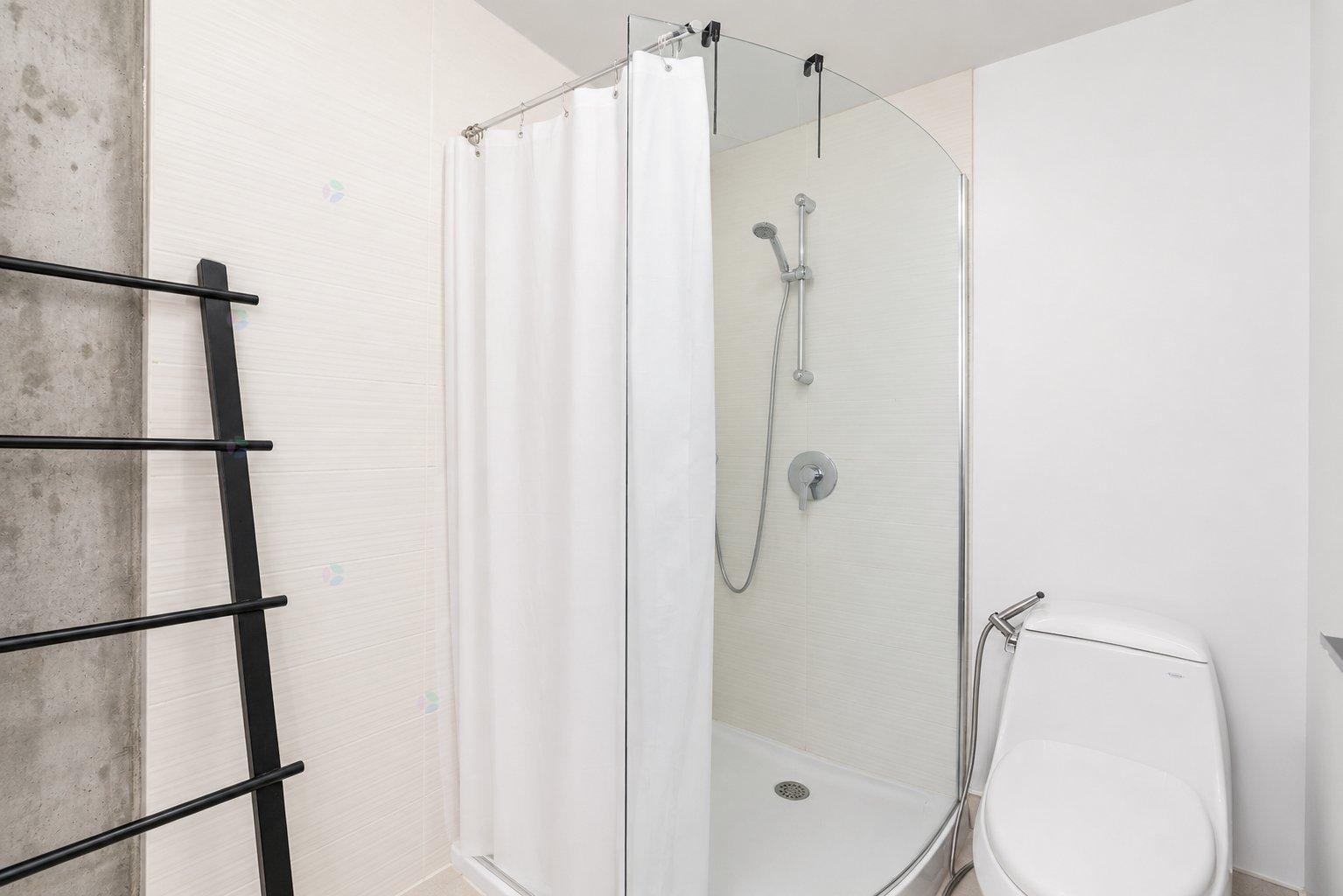 1235 Rue Bishop, #503 Property Photo 7