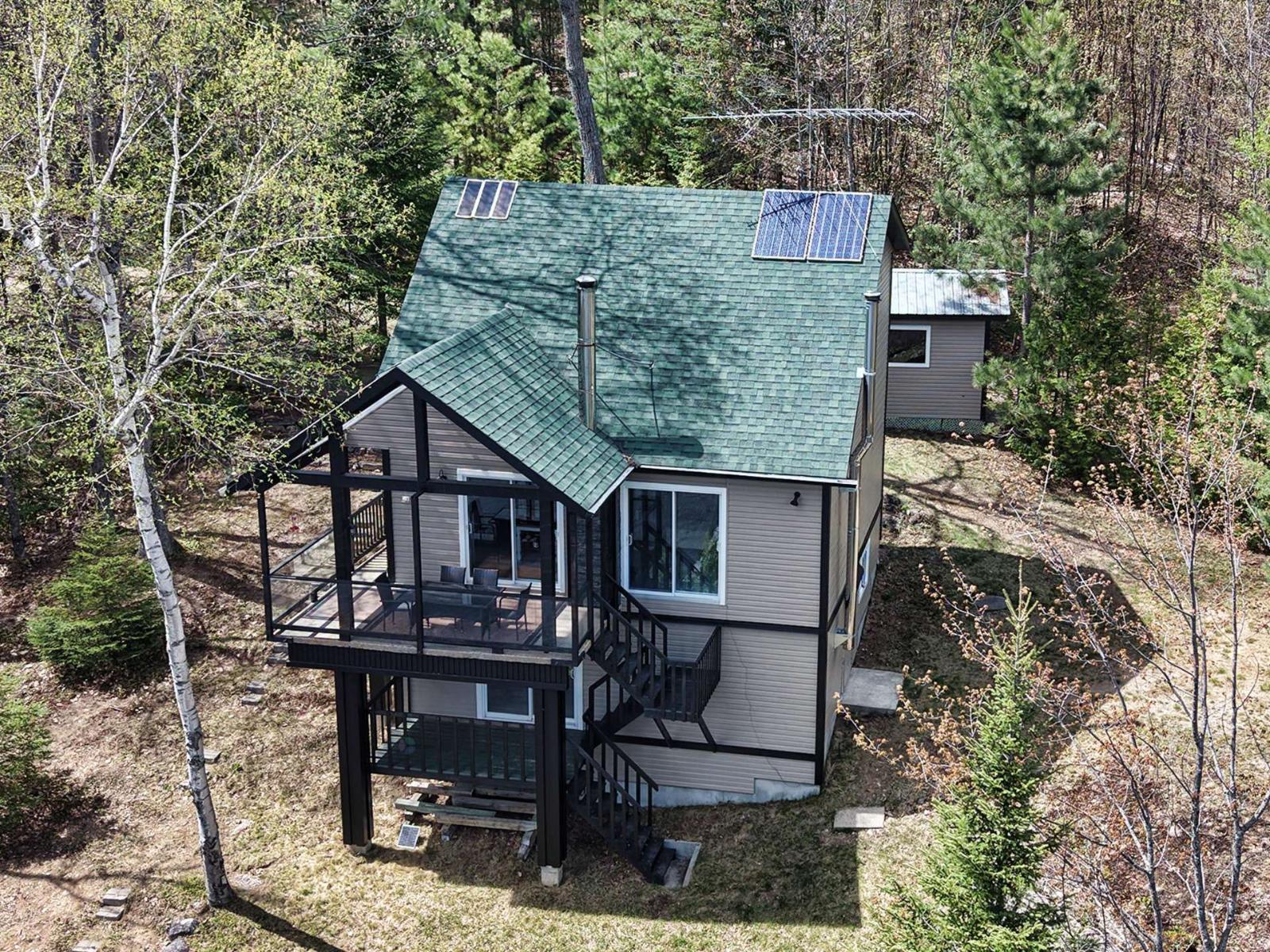 22 Ch. Du Lac-mcgrey Property Photo 3