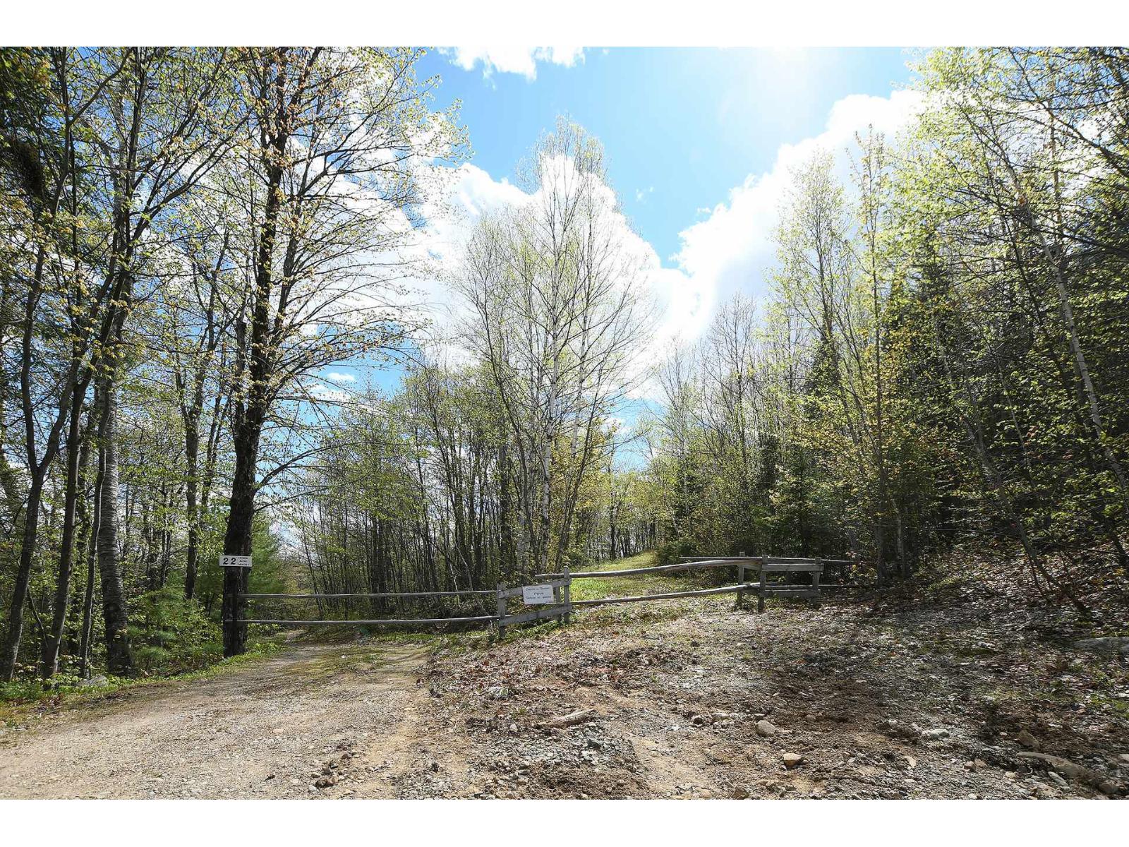 22 Ch. Du Lac-mcgrey Property Photo 18