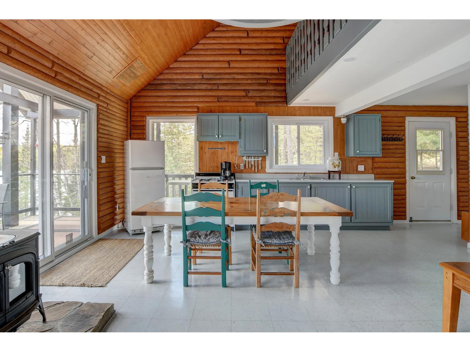 22 Ch. Du Lac-mcgrey Property Photo 33