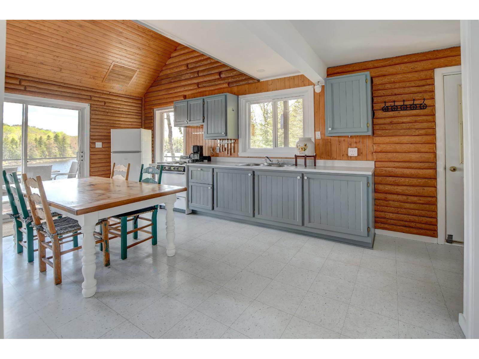 22 Ch. Du Lac-mcgrey Property Photo 35