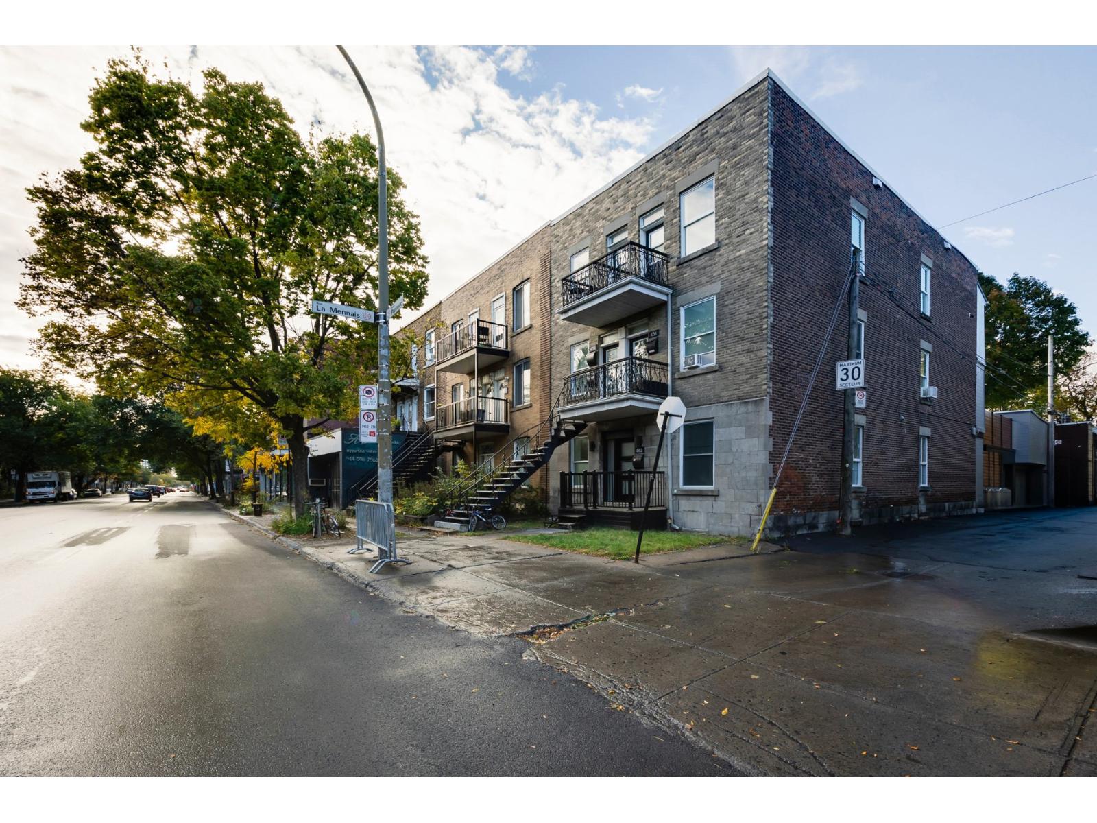 4754-4760 Av. Papineau Property Photo 4