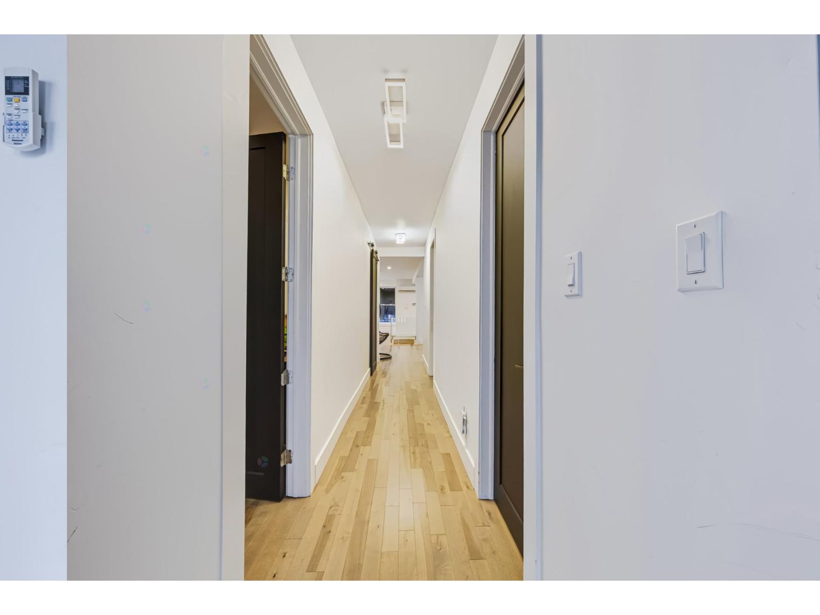 4754-4760 Av. Papineau Property Photo 21