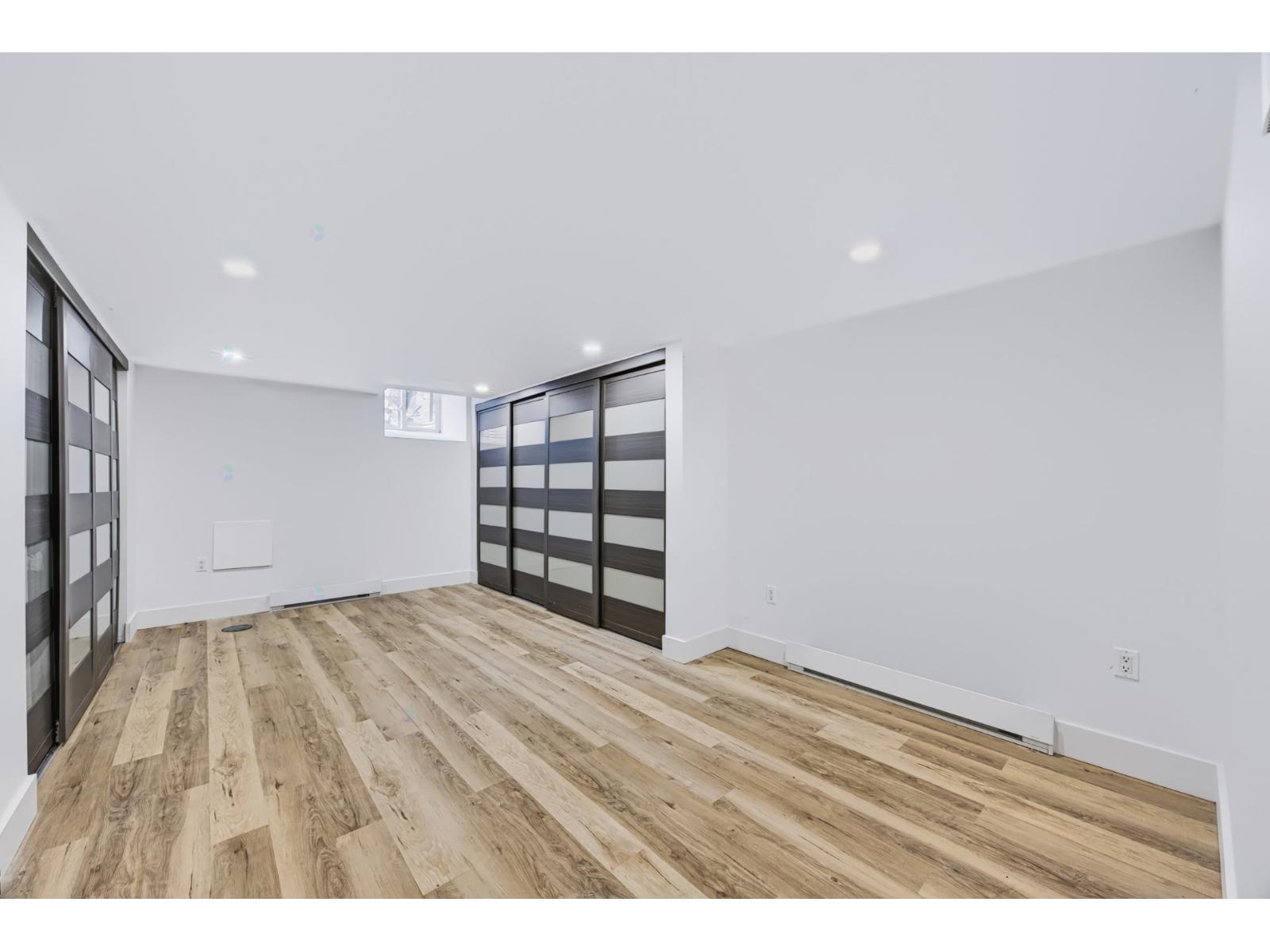 4754-4760 Av. Papineau Property Photo 35