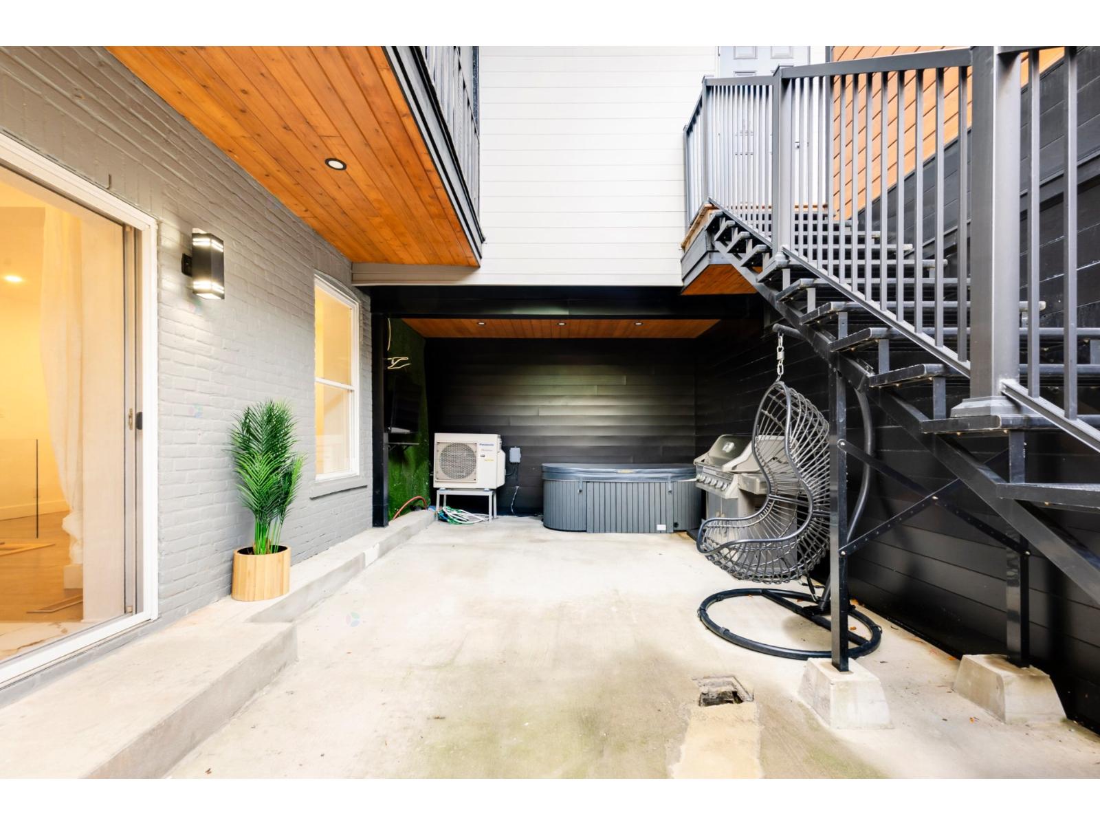 4754-4760 Av. Papineau Property Photo 40