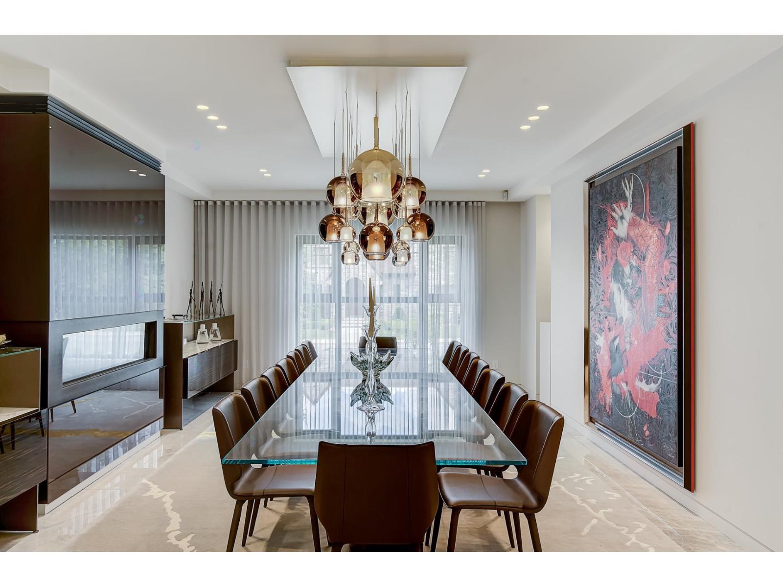 307 Av. Carlyle Property Photo 12