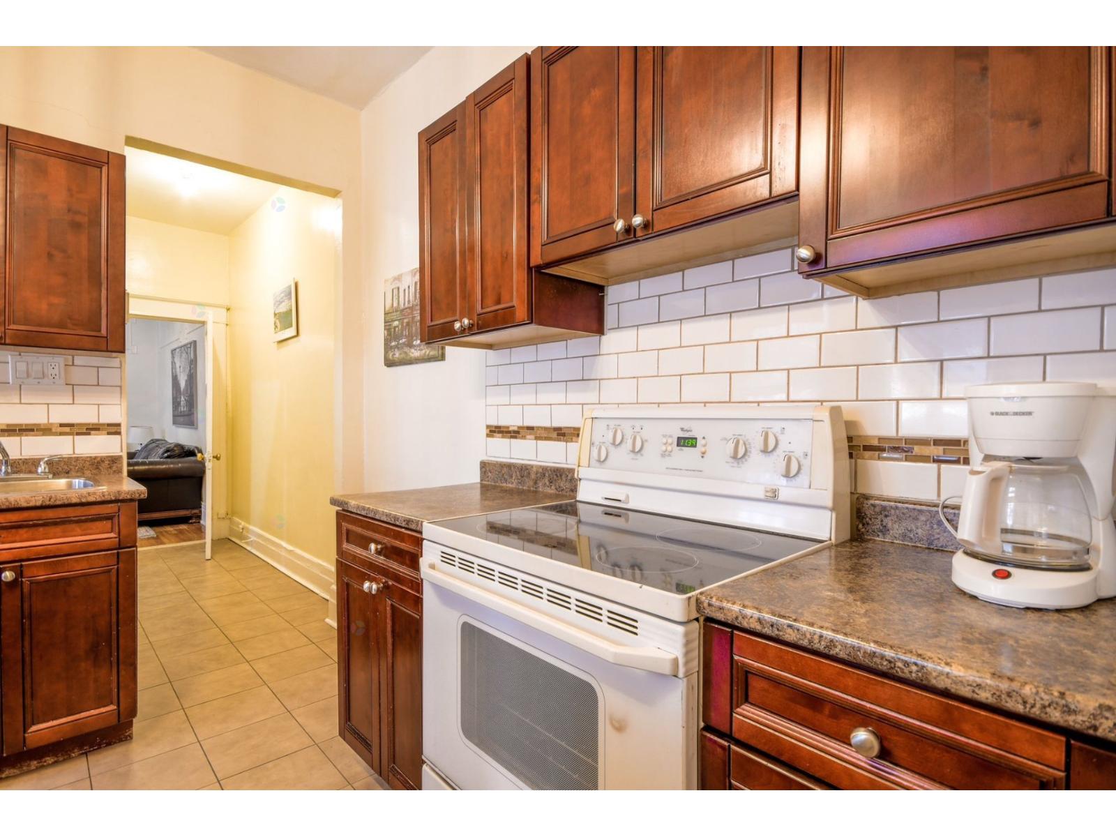 1331 Av. Lajoie Property Photo 14