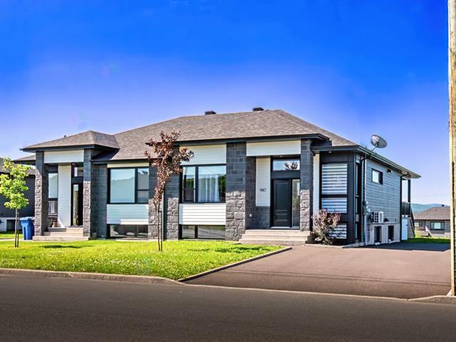 947 Rue Des Frères-paré Property Photo 1