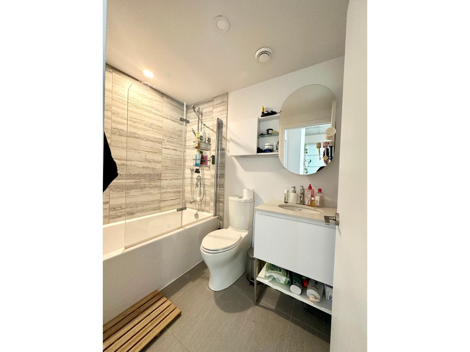 2320 Rue Tupper, #1505 Property Photo 6