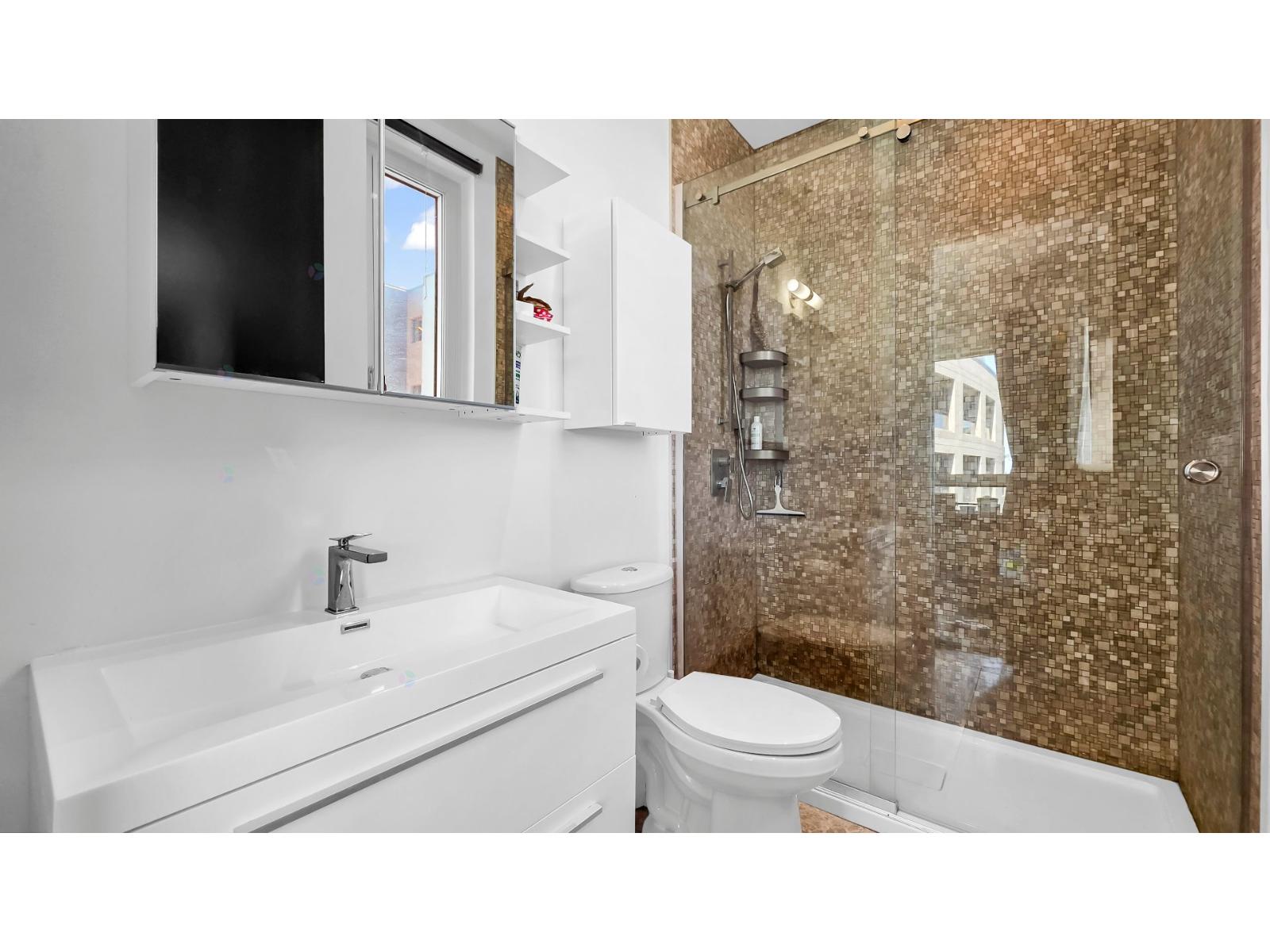 405 Rue De La Concorde, #3206 Property Photo 3