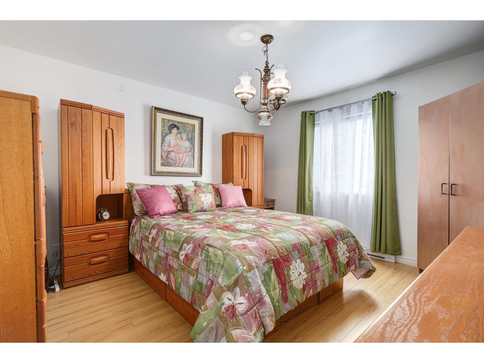 4136 Rue Maisonneuve Property Photo 13