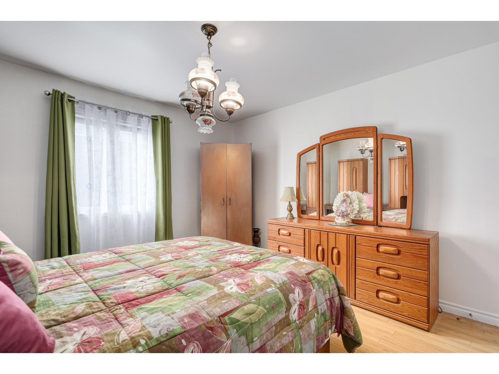 4136 Rue Maisonneuve Property Photo 15