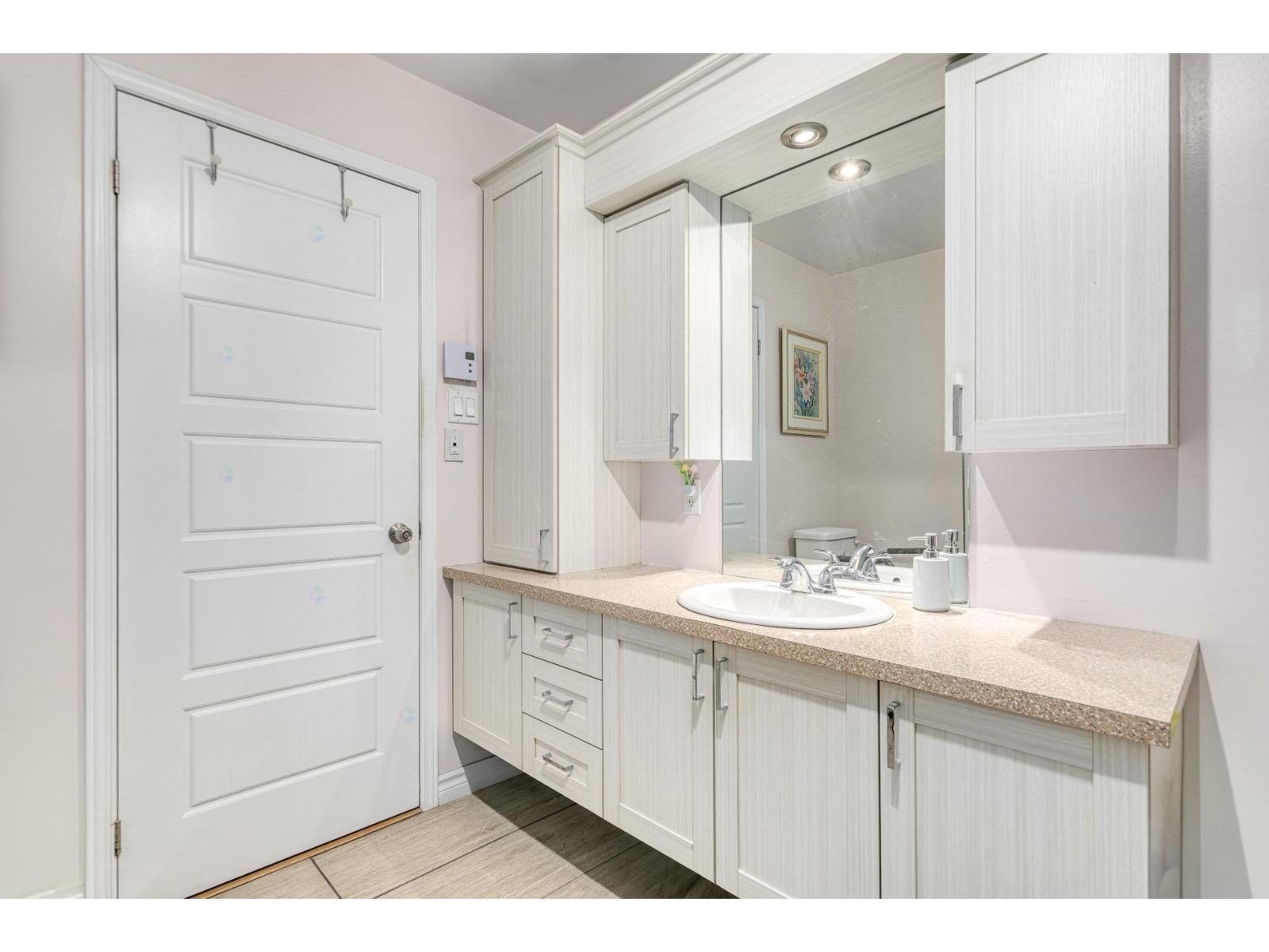 4136 Rue Maisonneuve Property Photo 19