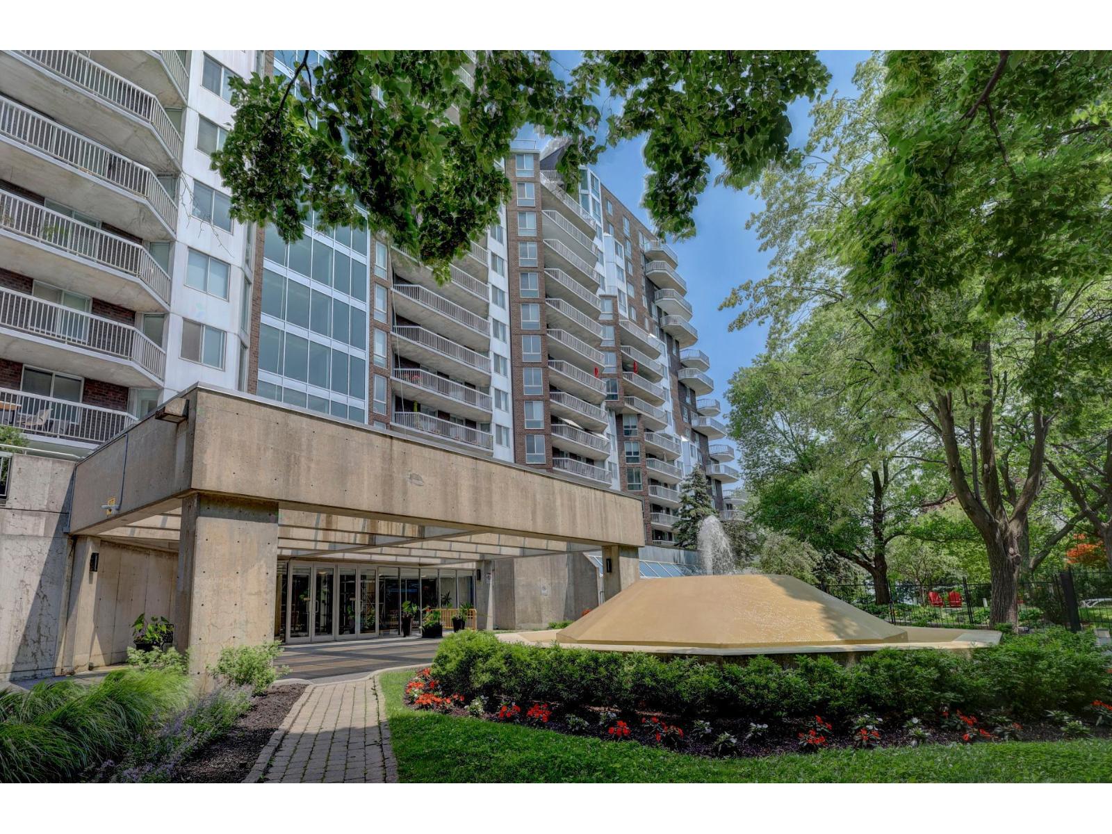 30 Rue Berlioz, #304 Property Photo 3