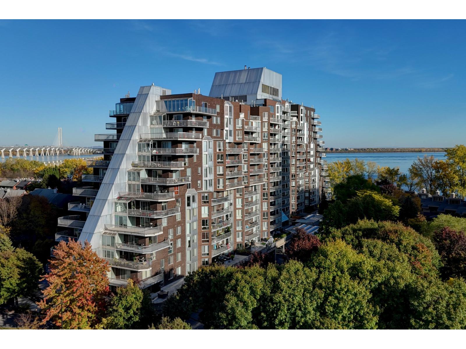 30 Rue Berlioz, #304 Property Photo 32